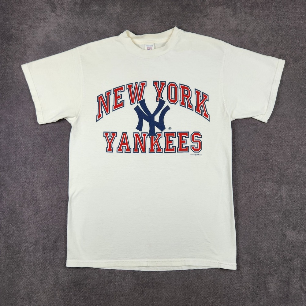 Vintage New York Yankees Logo 7‎ Shirt Mens White 1999 Short Sleeve Graphic Tee